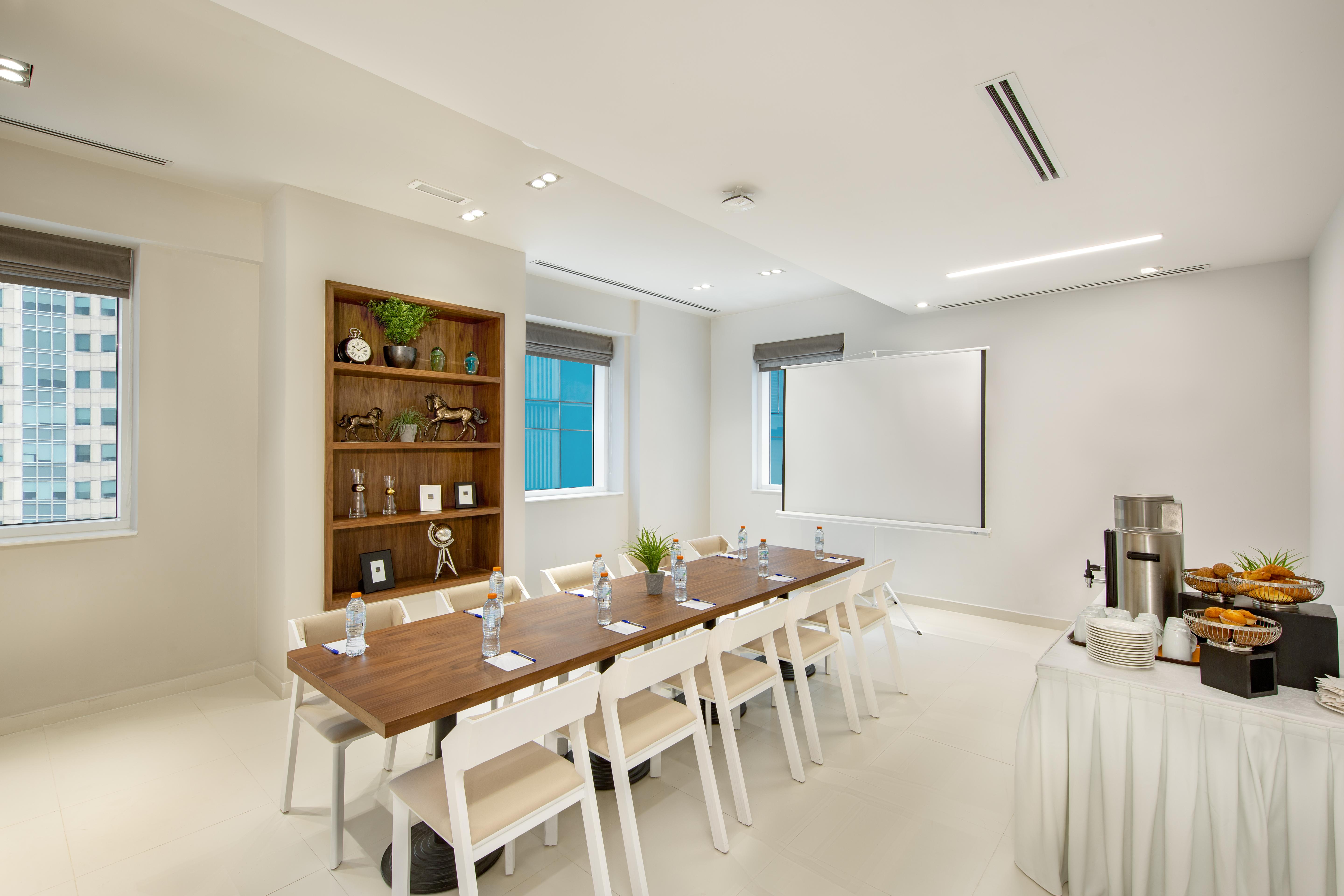 Citymax Hotel Al Barsha Дубай Экстерьер фото