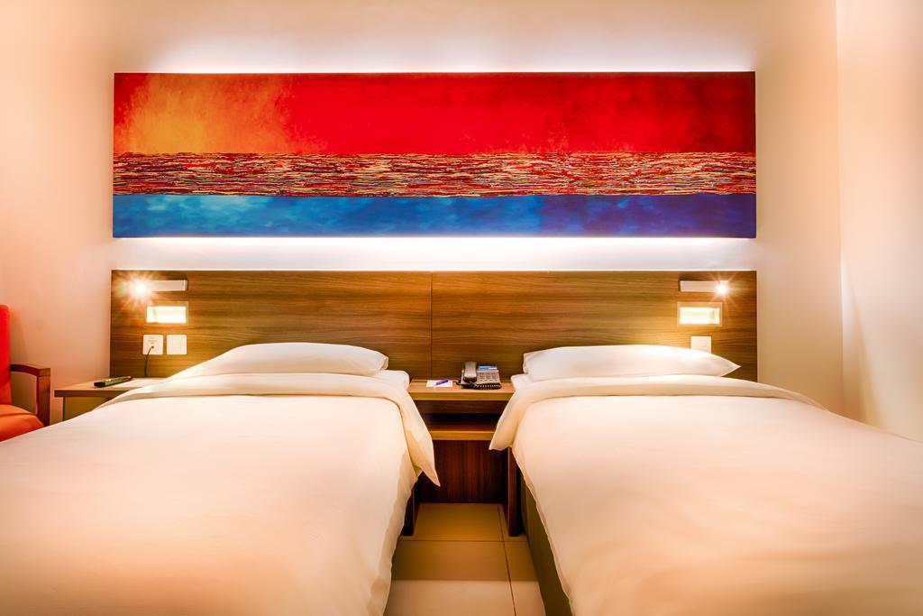 Citymax Hotel Al Barsha Дубай Экстерьер фото